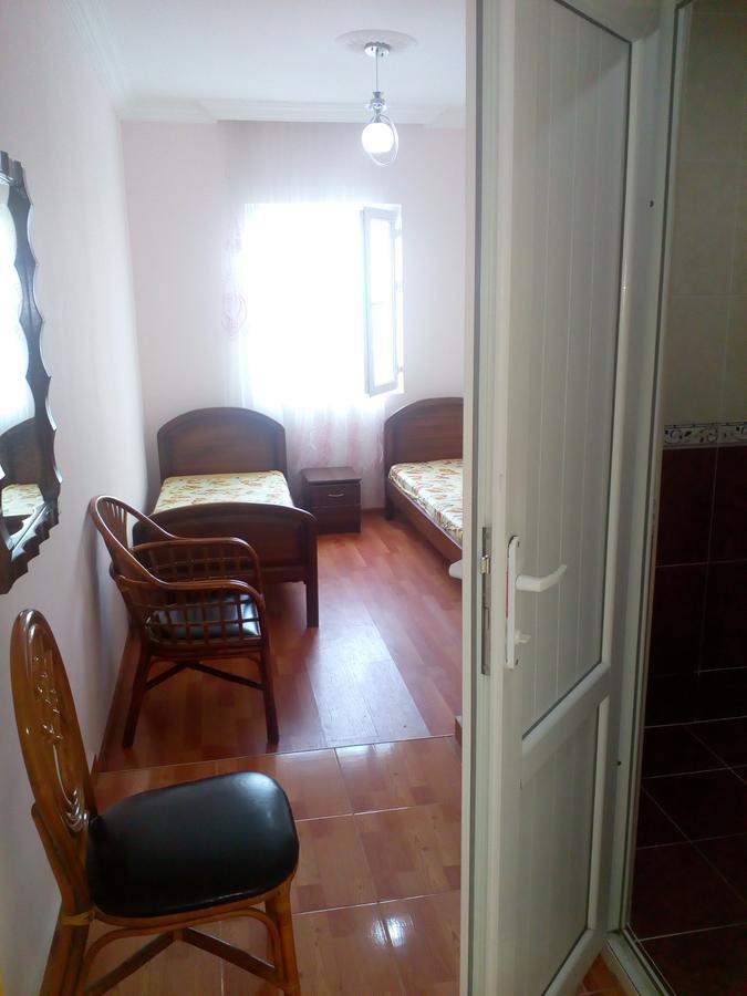 Mini Hotel On Guramishvili 22 Kobuleti Bagian luar foto