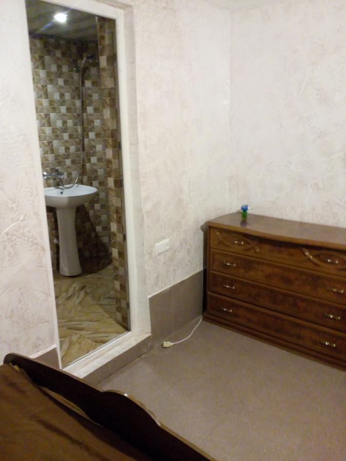 Mini Hotel On Guramishvili 22 Kobuleti Bagian luar foto