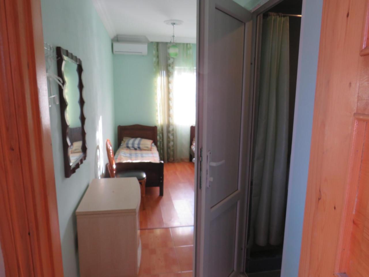 Mini Hotel On Guramishvili 22 Kobuleti Bagian luar foto